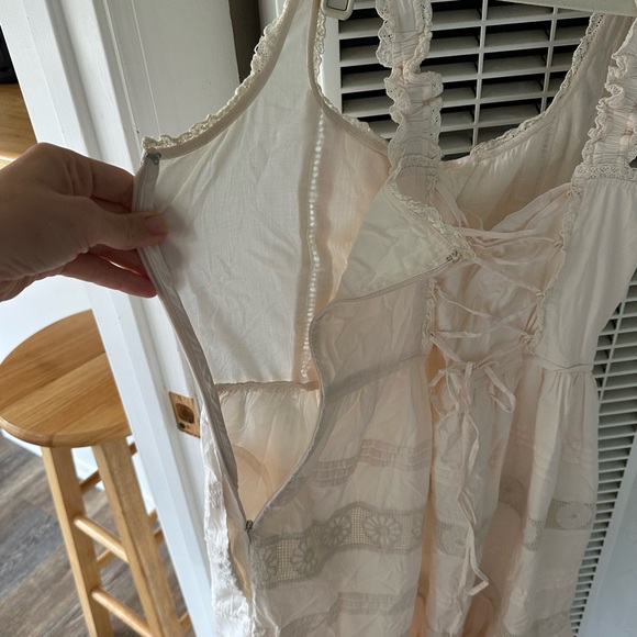 The Adele Dress | Pearl Embroider | S | Christy Dawn - Picture 7 of 14